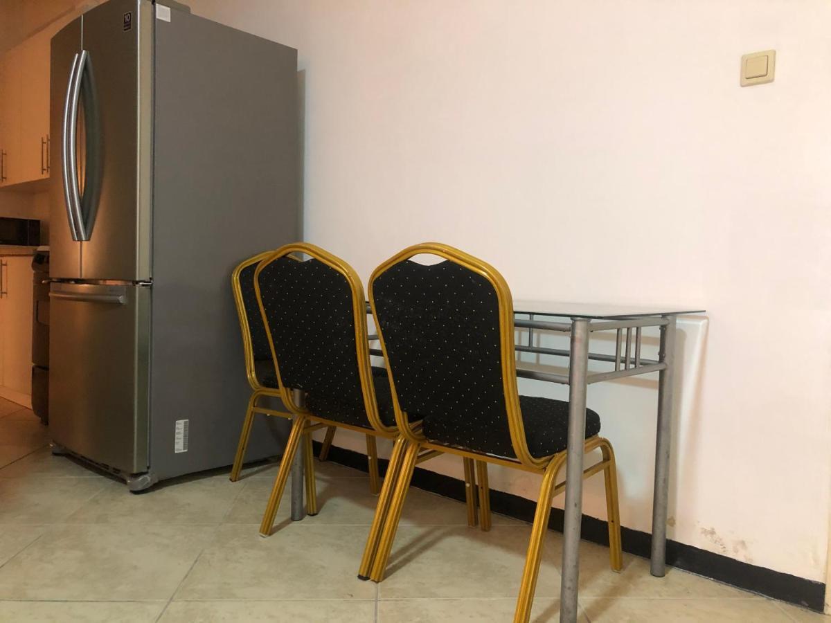 Hotel Bar Restaurant Emergency 911 Sto Lk Group باراماريبو المظهر الخارجي الصورة